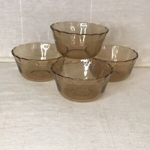 4 Vintage Pyrex #463 Amber Glass Custard Cup. Capacity 6oz. Scalloped Edge- Rare